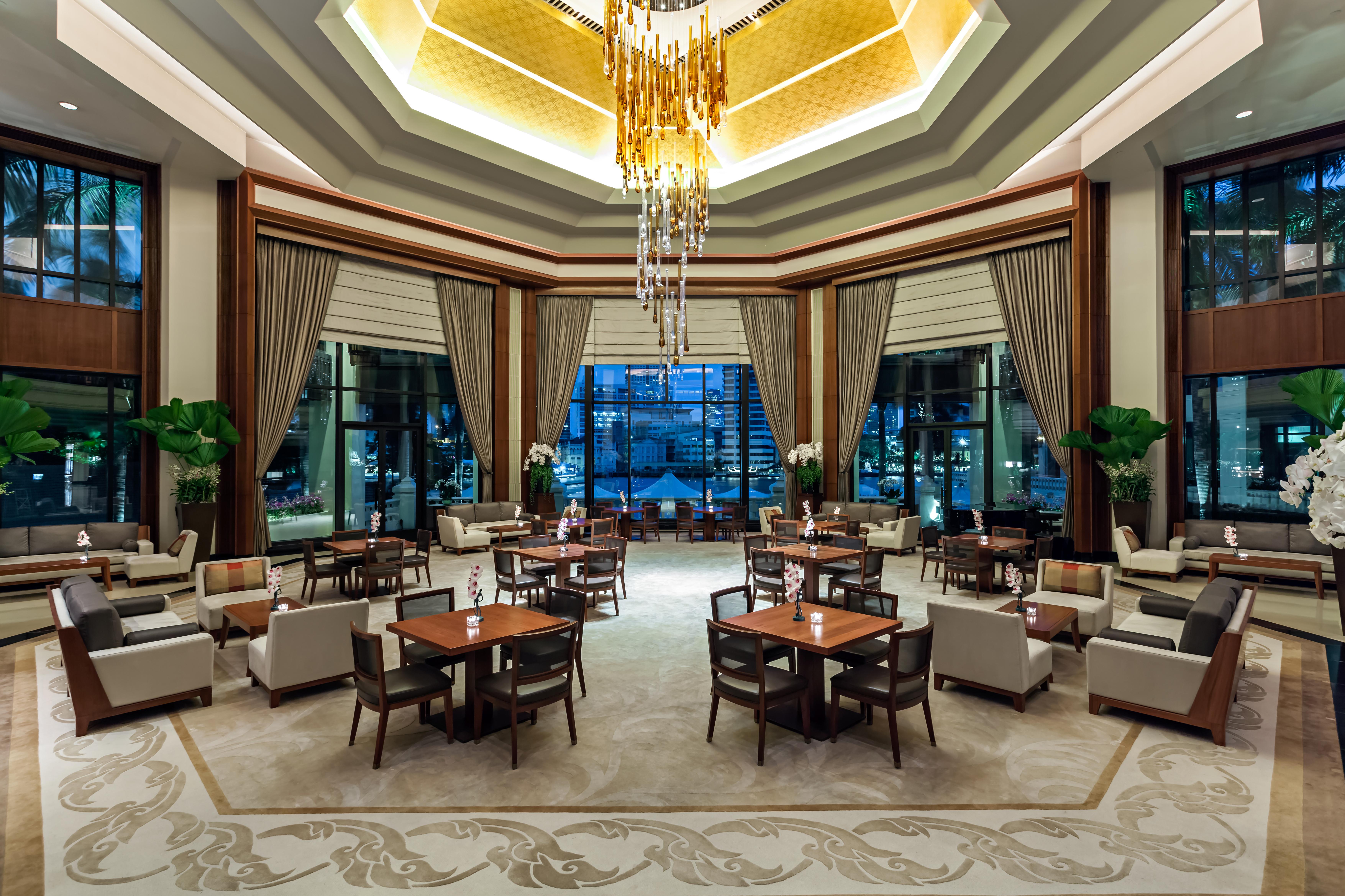 Hotel The Peninsula Bangkok Exteriér fotografie The lobby